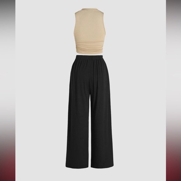 Women's Ruched Tank Top & Drawstring
Waist Pants Ribbed Set - Picture 2 of 8